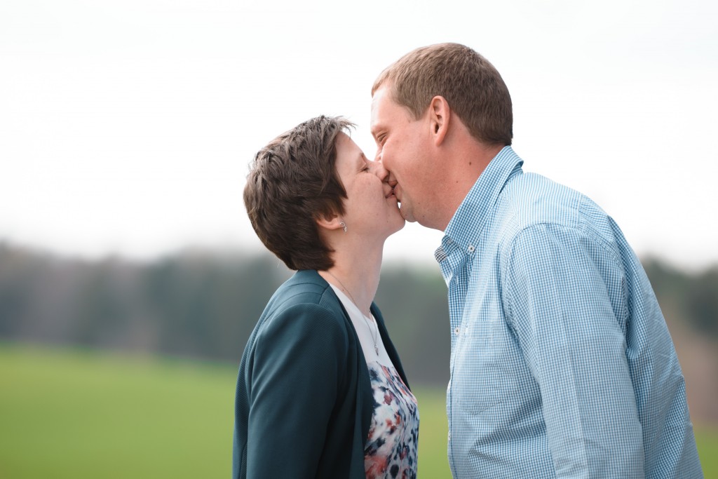 Kennenlernshooting Hochzeit Eichsfeld Hochzeitsfotograf Porträts Fotoshooting Paar Steinhagen Geisleden Sarah Martin