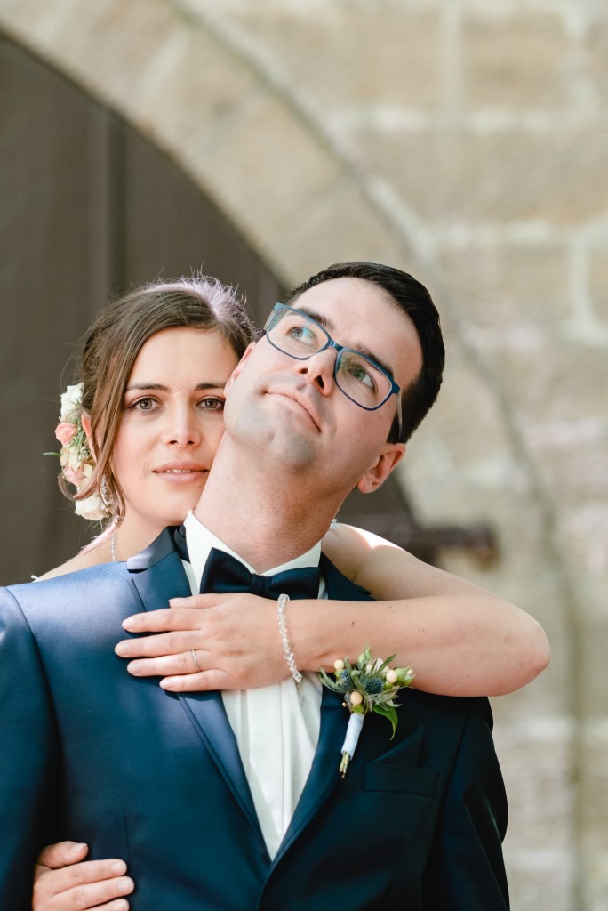 Hochzeitsfotograf Eichsfeld Thüringen Niedersachsen Kallmerode Gernrode Hannah Christoph Kreuzweg Kapelle Wald Fotograf Paar Feier Reportage Getting Ready Trauung