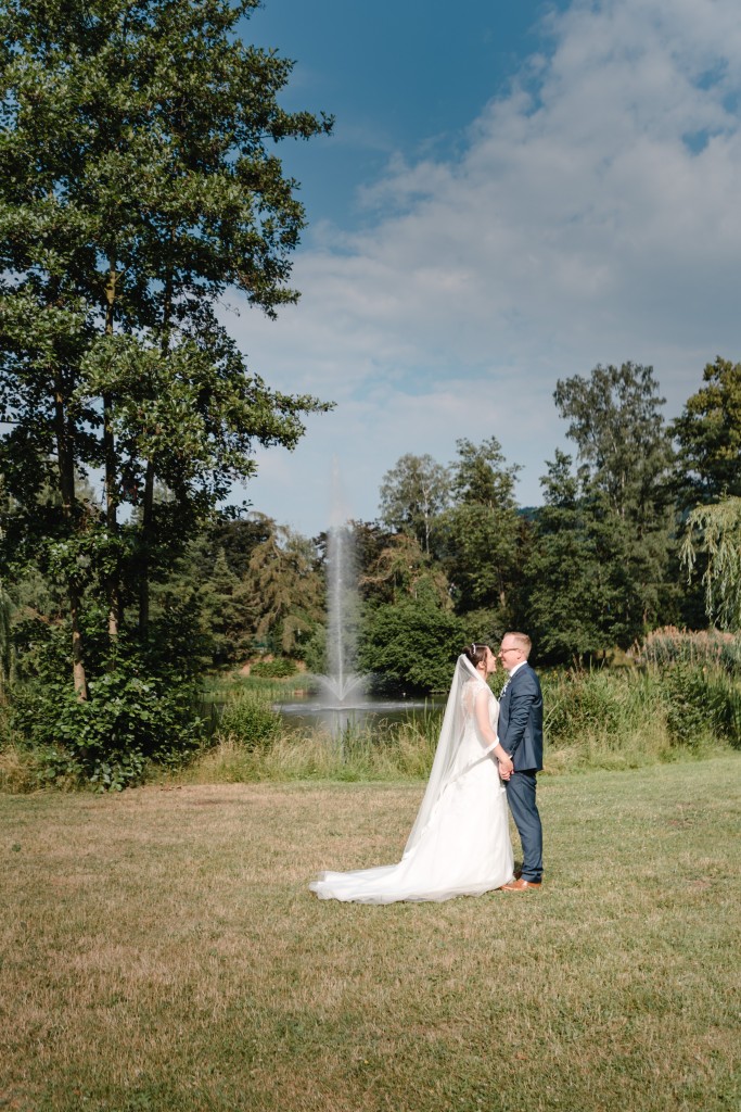 Margret Martin Hochzeitsfotos Fotograf Heilbad Heiligenstadt Eichsfeld Thüringen Niedersachsen Hochzeitsfotograf Kurpark Trauung Standesamt