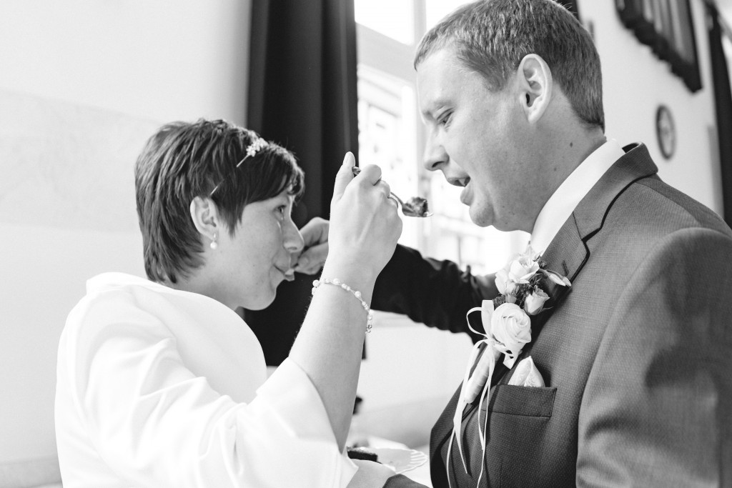 Hochzeit Sarah Martin Fotograf Martinfeld Kalteneber Eichsfeld Dieteröder Klippen Trecker Trauung Hochzeitsfotograf