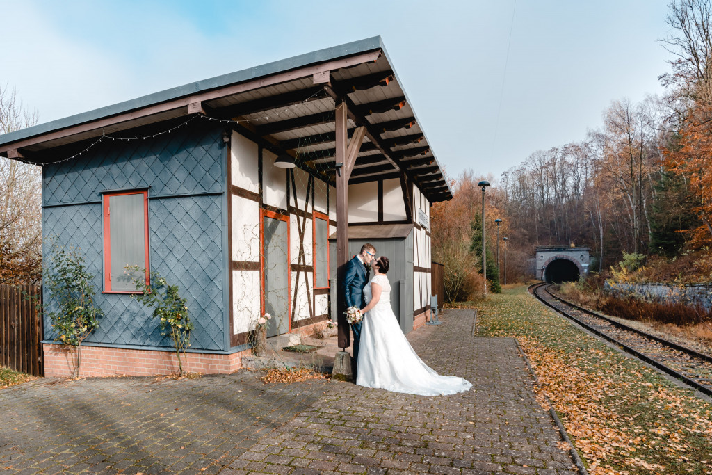 Hochzeit Effelder Eichsfeld Großbartlof Eichsfelder Dom St Alban Trauung Fotograf Lisl Elisabeth Johannes Hochzeitsfotograf