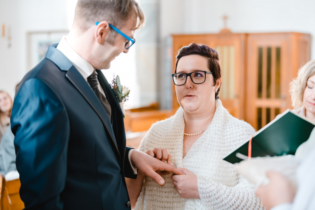 Hochzeit Effelder Eichsfeld Großbartlof Eichsfelder Dom St Alban Trauung Fotograf Lisl Elisabeth Johannes Hochzeitsfotograf