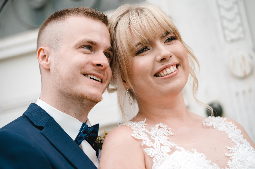 Hochzeit Claudia Florian Kassel Wilhelmshöhe Bergpark Schloss Kapelle Trauung Fotograf Fotoshooting Hochzeitsfotograf