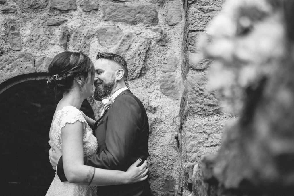 Hochzeit Corinna Patrick Burg Hanstein Eichsfeld Thüringen Hochzeitsfotograf Trauung Fotoshooting Bulli Festival Fotograf