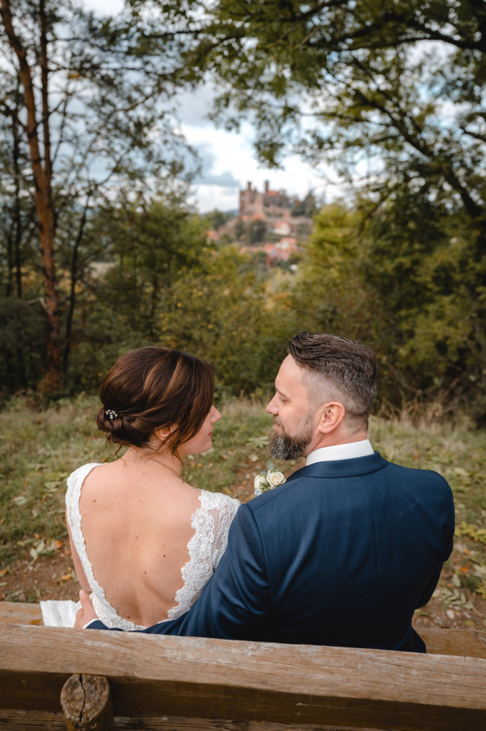 Hochzeit Corinna Patrick Burg Hanstein Eichsfeld Thüringen Hochzeitsfotograf Trauung Fotoshooting Bulli Festival Fotograf