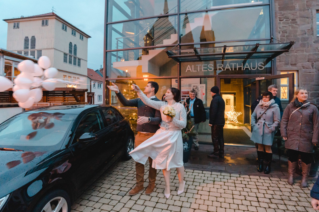 Hochzeit Rebekka Mario Heilbad Heiligenstadt Winter Kerzenschein Barockgarten Weihnachtsmarkt Eichsfeld Fotograf Fotoshooting Trauung