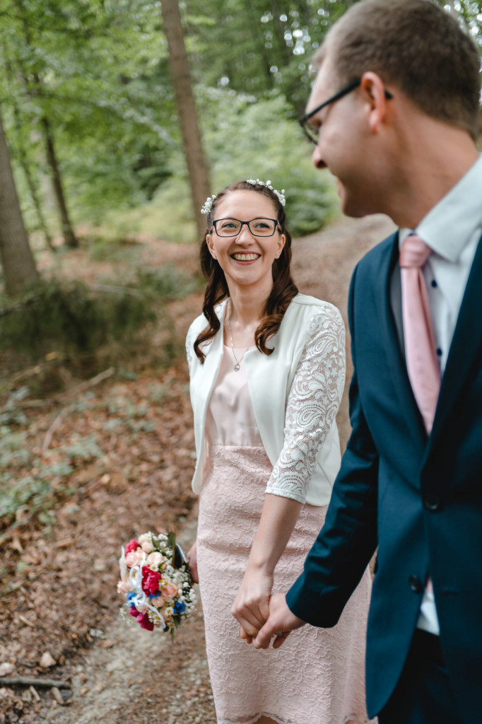 Hochzeit Franzi Tobias Schwobfeld Ershausen Mackenrode Eichsfeld Thüringen Hochzeitsfotograf Trauung Fotoshooting Standesamt Fotograf