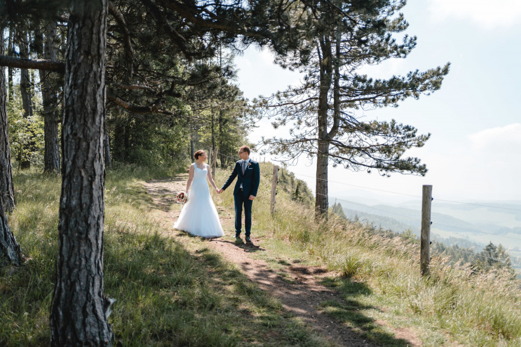 Hochzeit Franzi Tobias Schwobfeld Ershausen Mackenrode Eichsfeld Thüringen Hochzeitsfotograf Trauung Fotoshooting Standesamt Fotograf