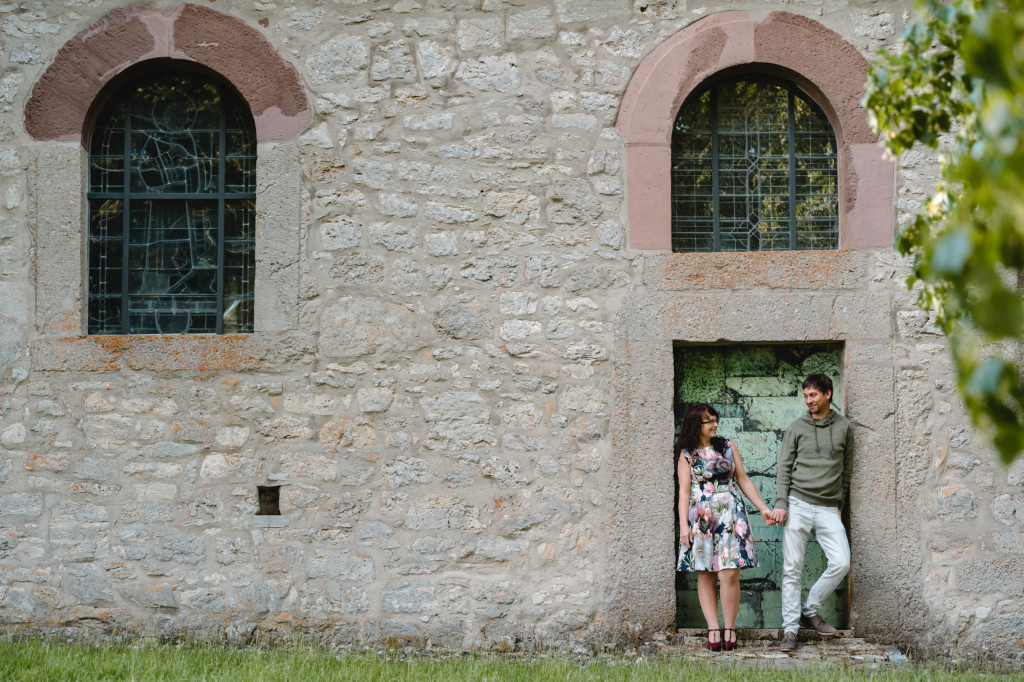 Kennenlernshooting Jennifer Bendix Kefferhausen Werdigeshäuser Kirche Hochzeitsfotograf Eichsfeld Fotoshooting Trauung