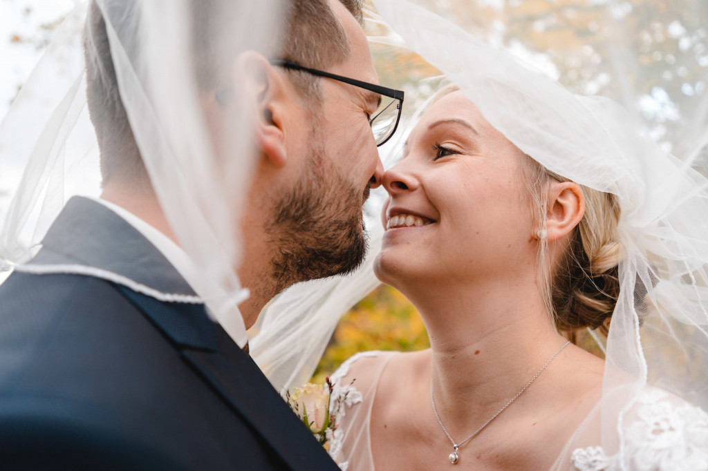 Hochzeit Jenny Christian Bodenrode Burg Bodenstein Neustadt Eichsfeld Fotograf Fotoshooting Trauung Hochzeitsfotograf