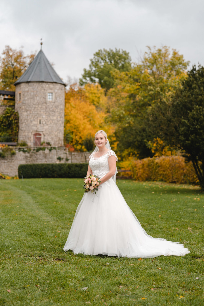 Hochzeit Jenny Christian Bodenrode Burg Bodenstein Neustadt Eichsfeld Fotograf Fotoshooting Trauung Hochzeitsfotograf