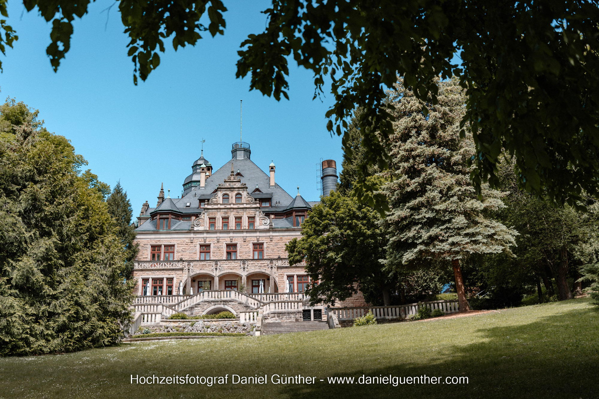 Standesamt Schloss Wolfsbrunen Meinhard Eschwege Hochzeitsfeier Trauung Fotograf